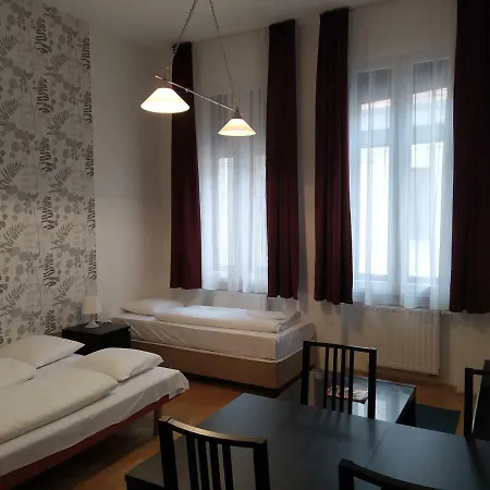 Apartment Wow *
